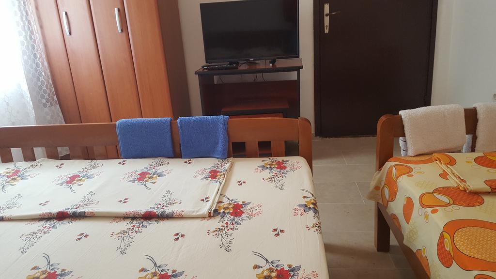Apartments Diva Dobra Voda Ngoại thất bức ảnh