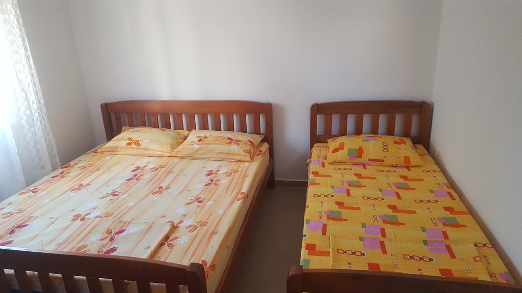 Apartments Diva Dobra Voda Ngoại thất bức ảnh
